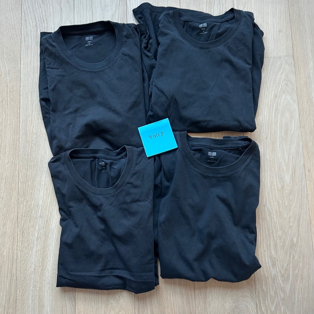 Uniqlo Men's Short Sleeve T-Shirts - Black (Set of 4)